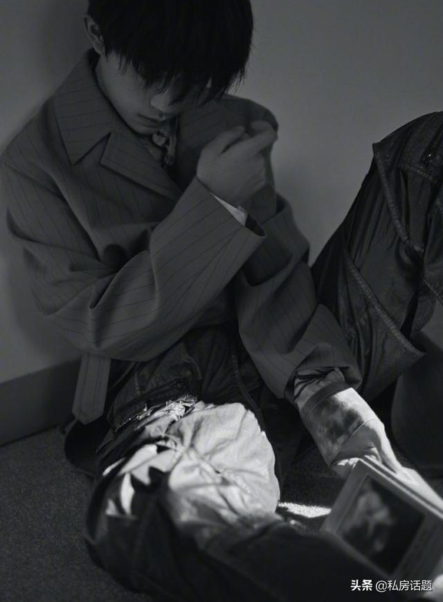 易烊千玺，一个被娱乐圈宠爱的人，你喜欢吗？