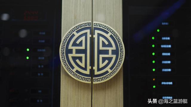 2020游艇展：普西尼璟650豪华游艇，艺术感十足的景泰蓝装饰工艺
