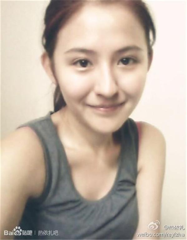 美女热依扎哈萨克族宁贵人