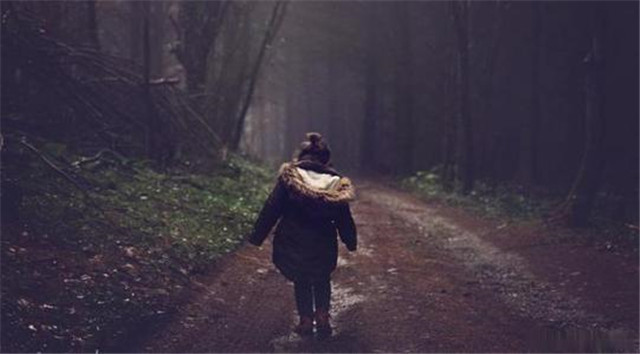 大学培养了大量的利己主义者，因为传统文化讲的不够