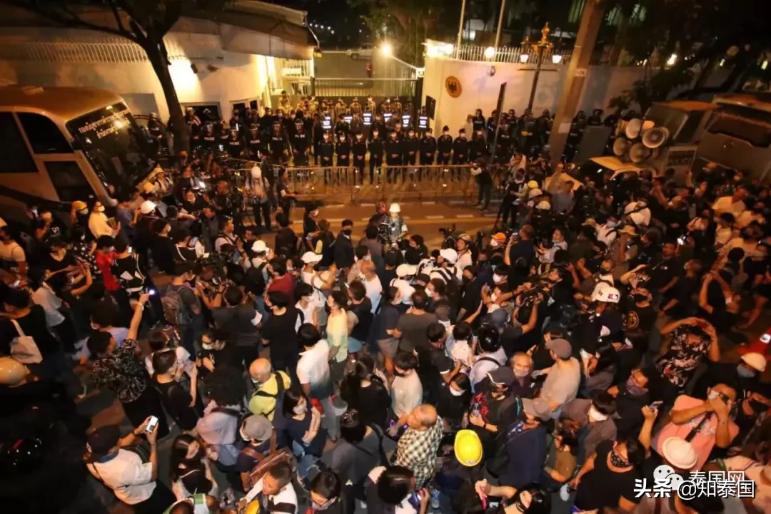 泰国示威，怎么就搞到了德国人的头上？