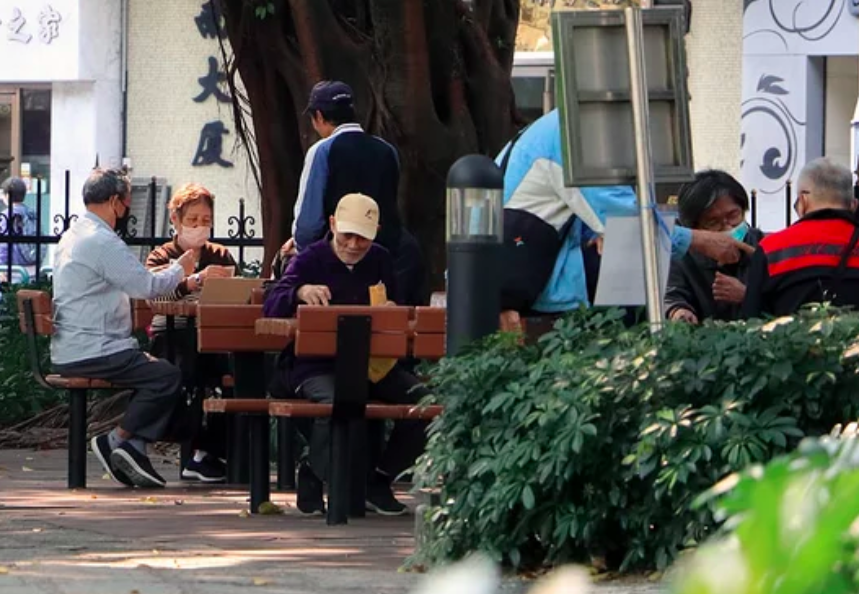 “我们没失踪，我们都健在” 人口老化冲击迫在眉睫