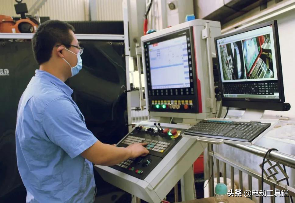 中国高端数控机床重大进展