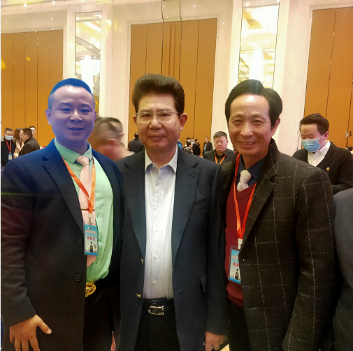 张桂平会长与王坤龙,张俊合影(张韬 摄)张赟,马祥苍,姚化龙,赵飞,李霞