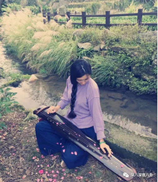 69岁再当爹，老牌海王这次收了个“娘道课代表”？