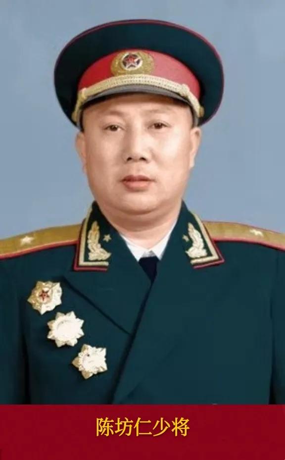②政委:缺26,69军①军长:董其武上将②政委:裴周玉少将二,空军1,2军①