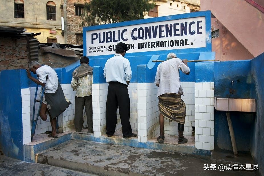 在印度，为什么用厕所会特别难？