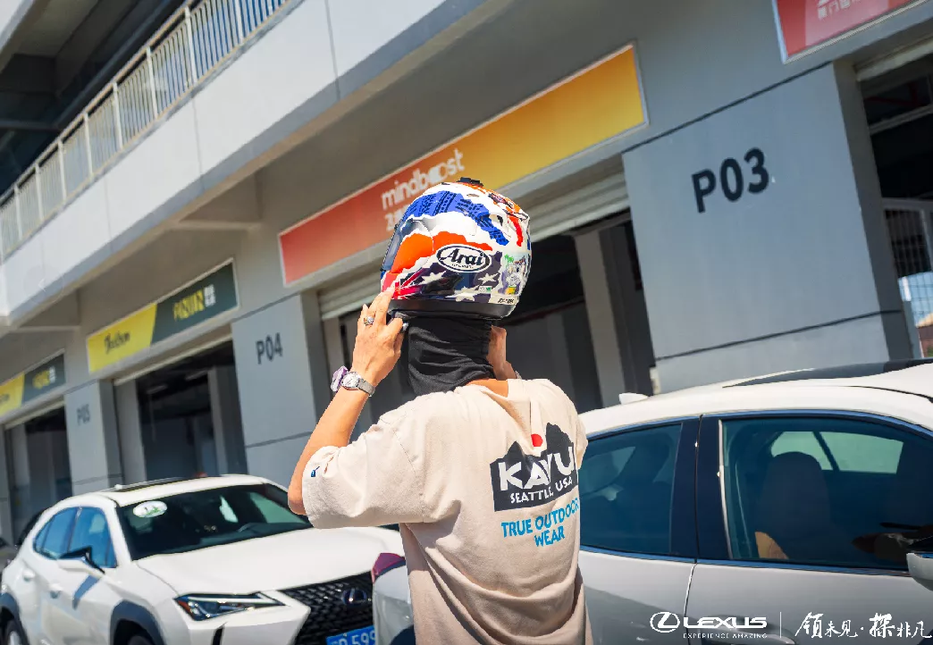 纯电驱动 驭电新生 雷克萨斯UX300e厦门赛道试驾体验