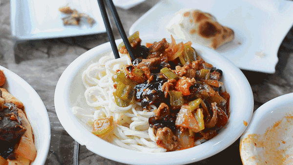 一碗面，喂饱了14亿中国人