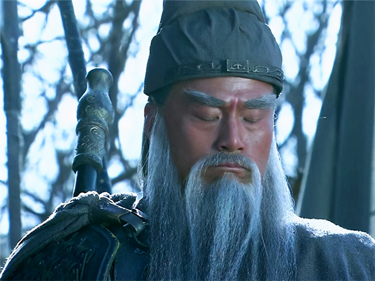 关羽的所有雕像，为何眼睛都是闭着的？