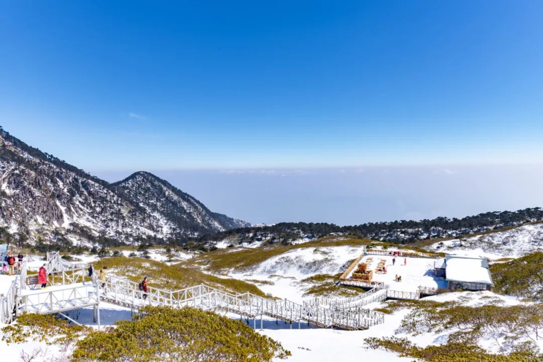 雪落苍山掀起大理苍山雪观景潮成就洗马潭与众不同的风光