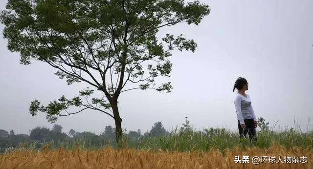 她是泼妇也是诗人，放荡诗人，却比你活得通透