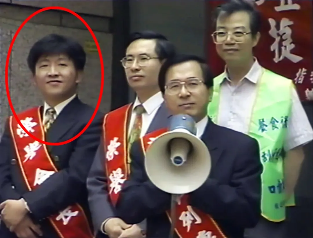 《台湾新闻脸》：谁是陈时中？