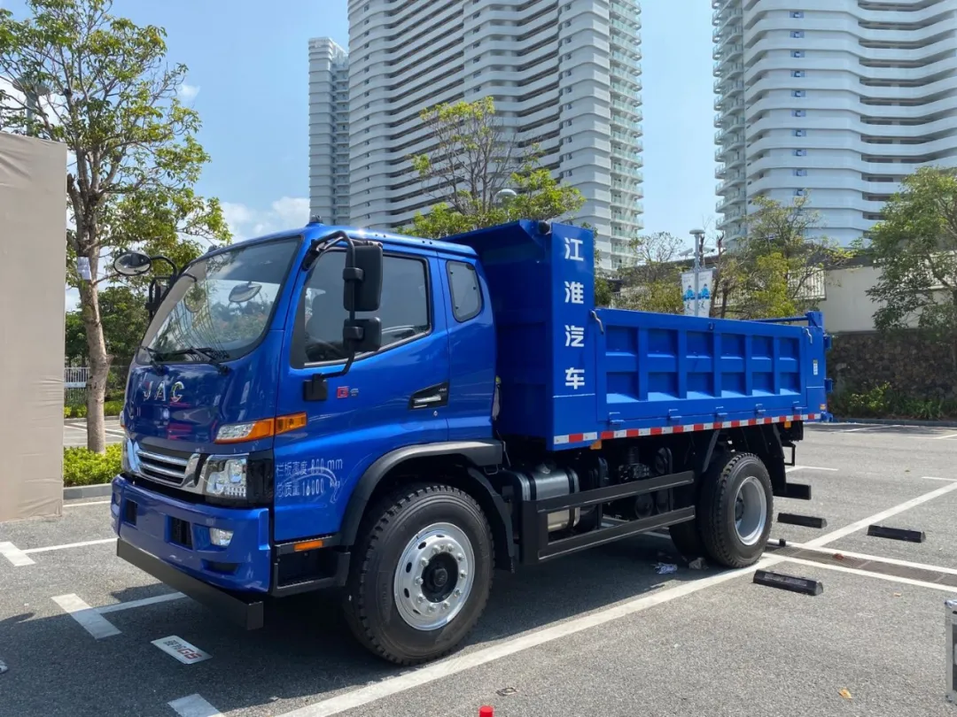 江淮国六3500轴距工程车参数及外观鉴赏