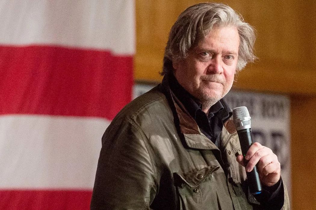 华盛顿前“国师”被捕，疯狂反华原来另有隐情