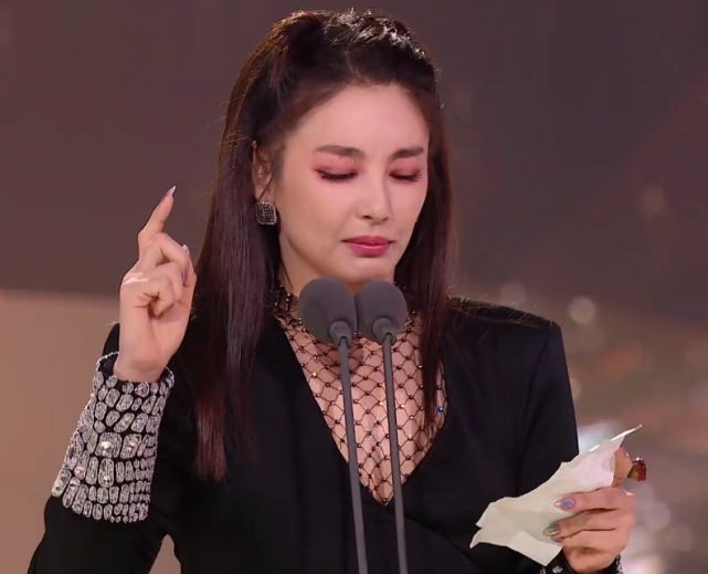 恕我直言，“笨蛋美人”就是最受欢迎的人设