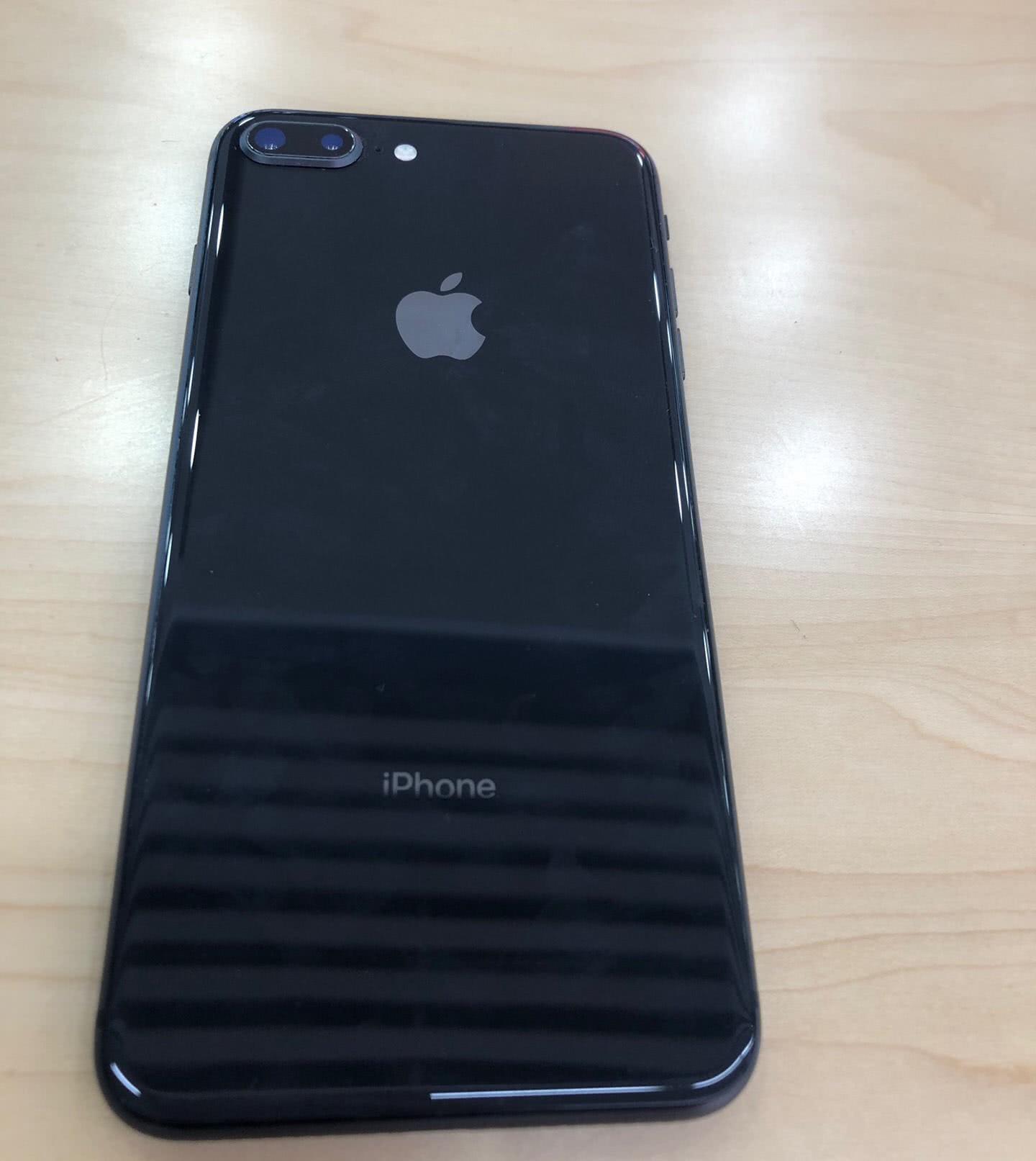 所以才让很多游戏主播至今还在用iphone 8或是8 plus