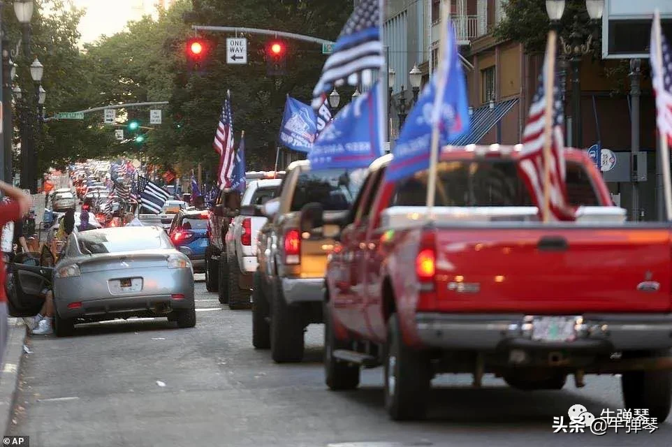 特朗普的铁杆支持者被枪杀了，更大风暴要来了