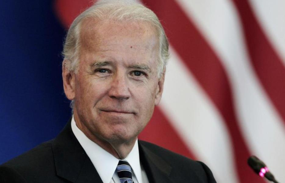 拜登当众斥骂特朗普煽动暴力 特朗普迅速反骂