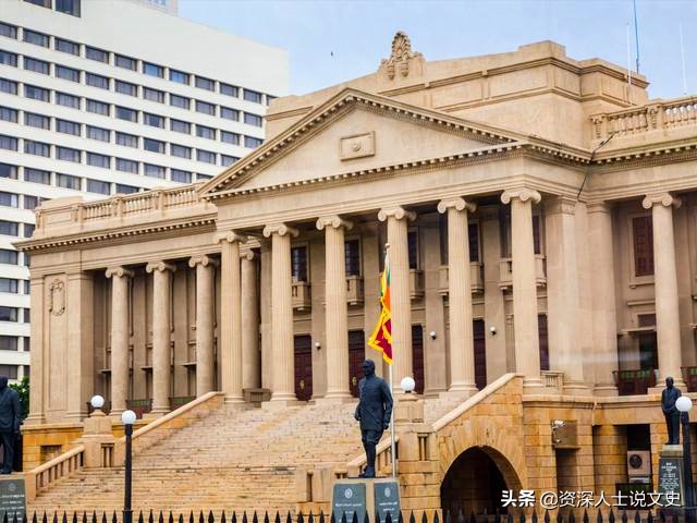 斯里兰卡拥有丰富宝石资源，却成为落后的农业国