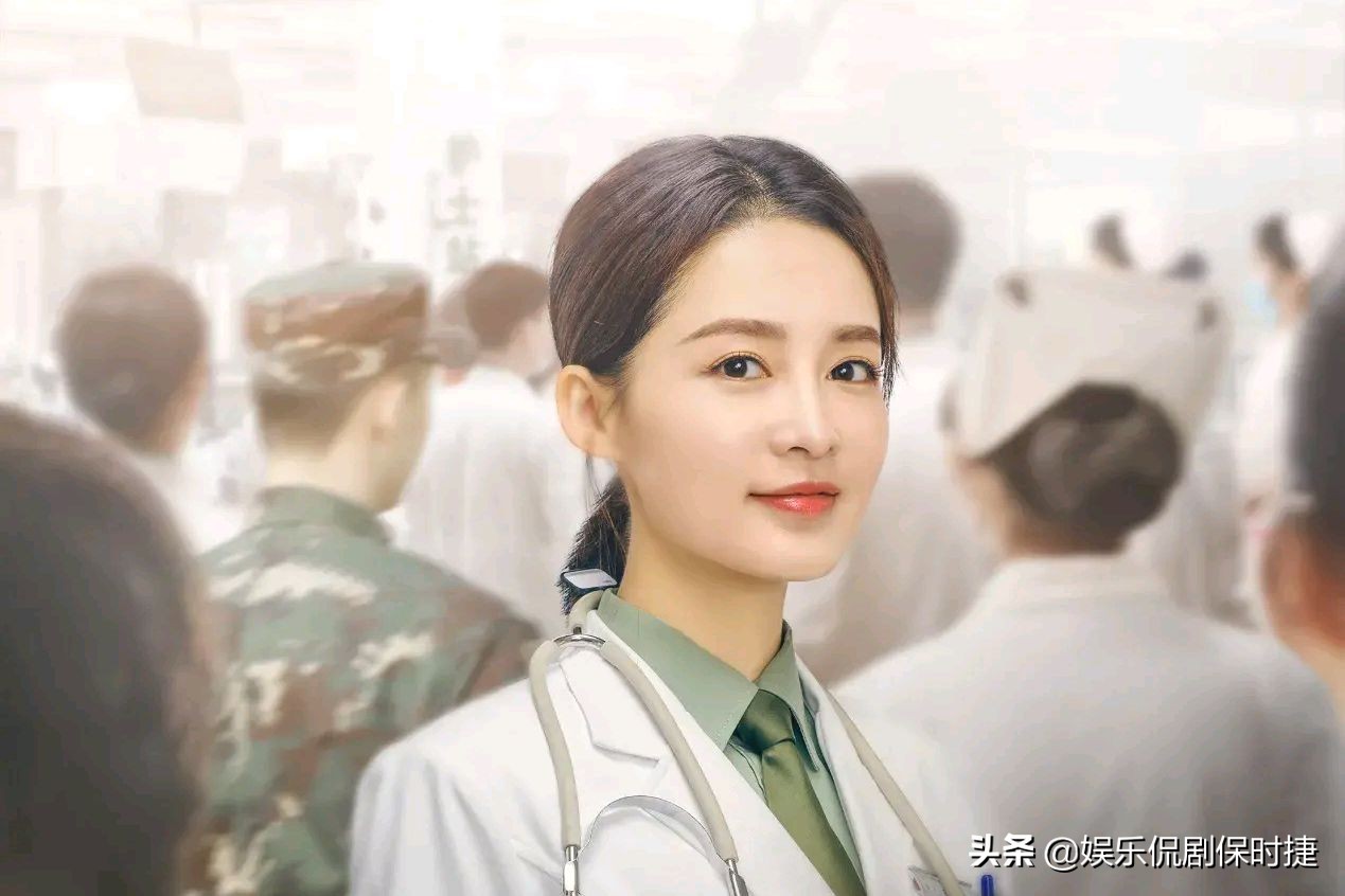爱上特种兵梁牧泽与夏初联手对付敌特初恋男友卓然是冒牌