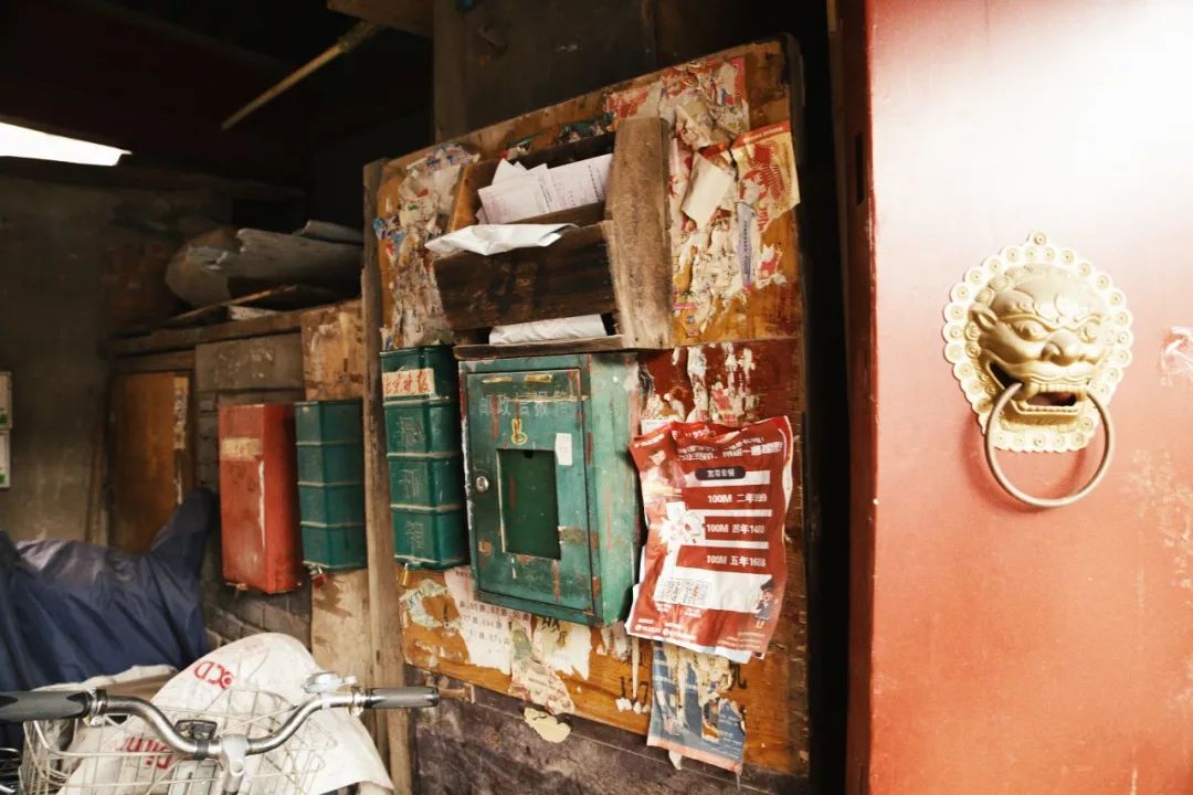 失落的北京人：外地人可以逃，我们逃去哪