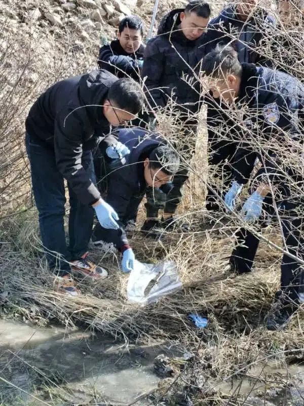 井深62米积水47米，尸身人面怎见天日？