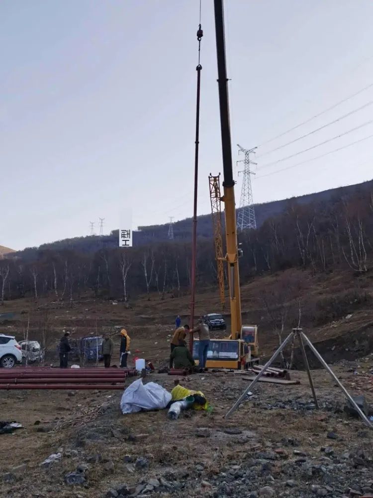 井深62米积水47米，尸身人面怎见天日？