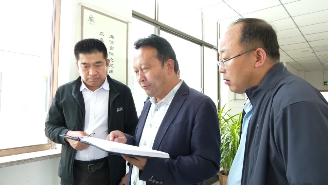 王强督导检查城区有关单位疫苗接种及疫情防控工作