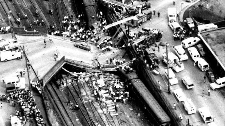 澳洲最惨烈的火车灾难，却因吃瓜群众而被载入史册