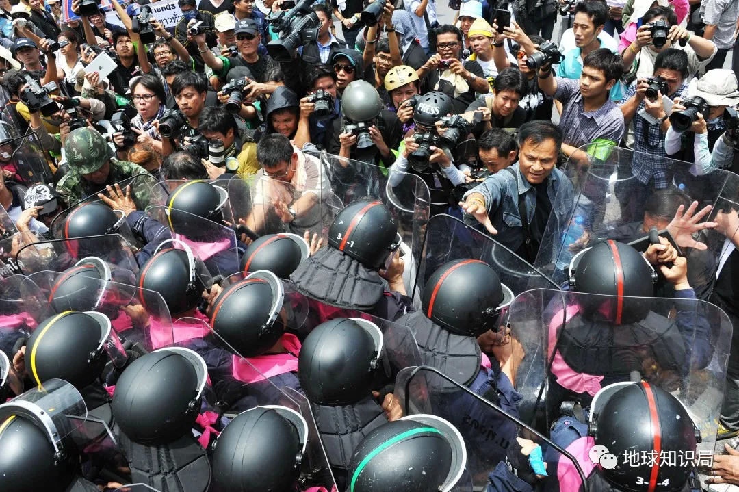 军队经商，只是泰国的冰山一角