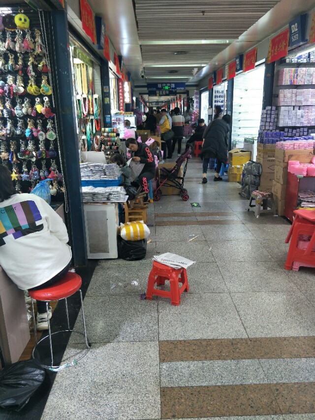 义乌商品混批网义乌小商品批发市场进货技巧