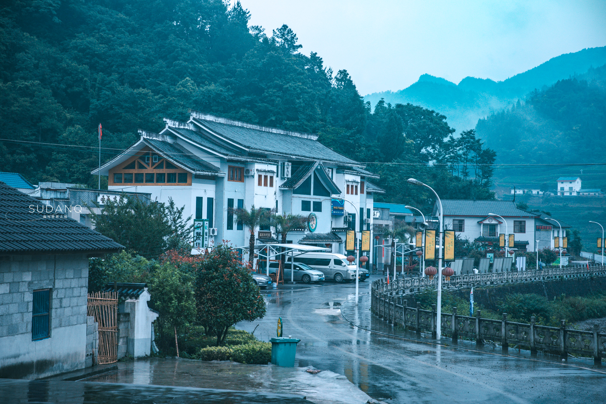 石柱村:湖北唯一的"中国最美外景地",网友形容"美得像