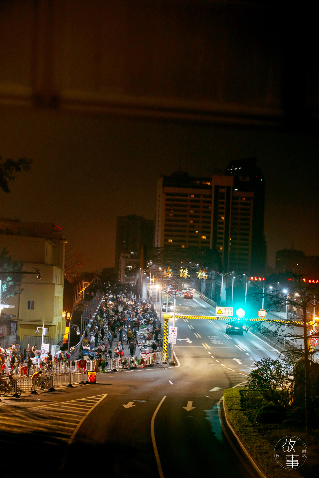 凌晨四点，鬼市大哥的生存时刻