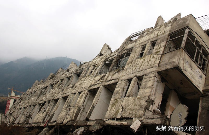 在大自然面前,人类是多么的渺小.512地震,那是一段不容忘记的记忆.