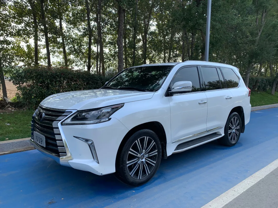 2021款雷克萨斯lx570尊贵豪华版现车报价售价