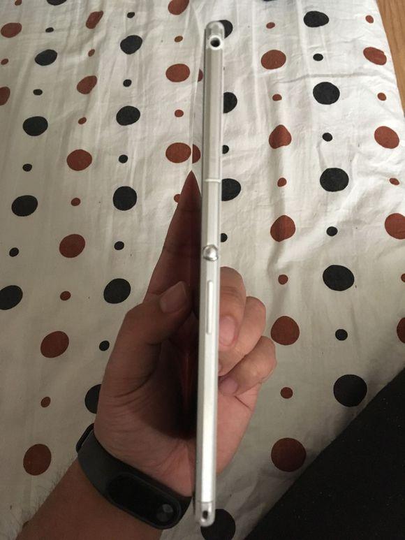 580塊撿的索尼大法的情懷手機L39h開箱體驗