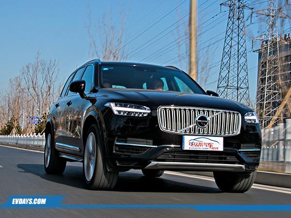 試駕沃爾沃XC 90 T8插電混動(dòng)，寒冬里的一股激情