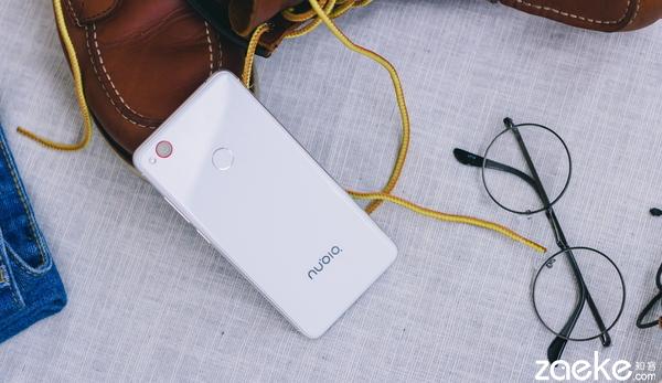 大屏时代的小尺寸选择，nubia Z11 mini