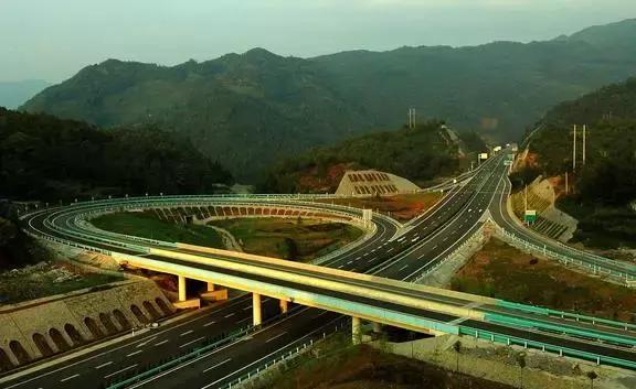 贵州高速公路总里程要破万了！来看看有没有经过你家乡的？