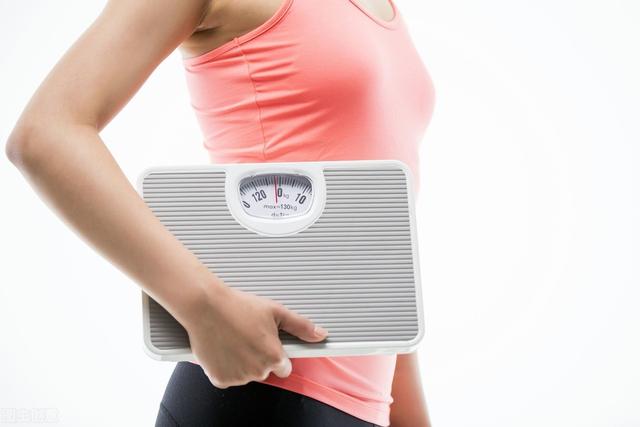 減肥不是減重，別再傻傻地降低體重了！4個方法教你如何減脂