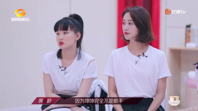 52岁伊能静当众崩溃大哭，知道真相后我顿时被她圈粉！