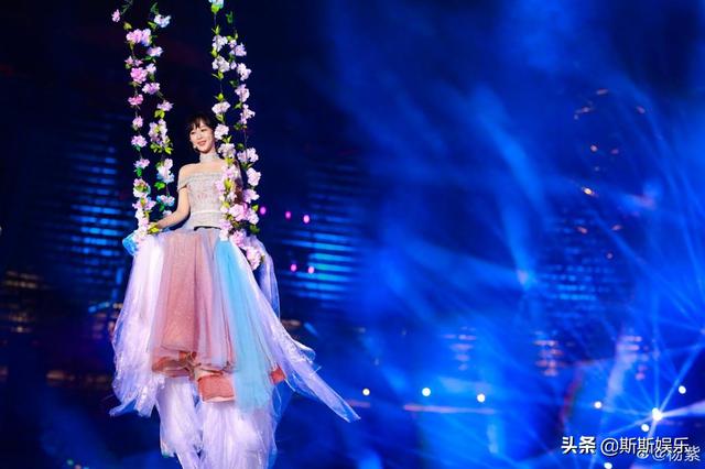 杨紫点赞肖战，两人一起被黑，会影响新剧《余