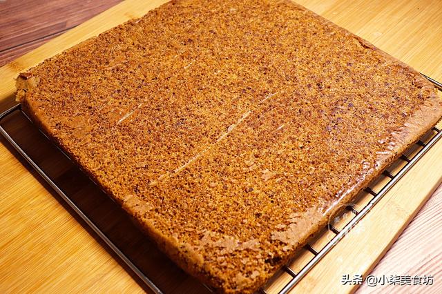 自从学会枣糕这样做，我家零食就没买过，暄软蓬松，比蛋糕还好吃