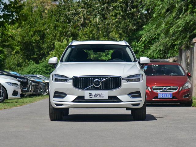 2020款沃尔沃XC60，2.0T+8AT，最安全的SUV了解一下？