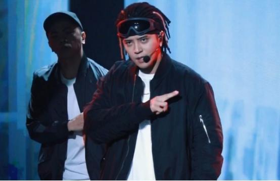 罗志祥被锤后，孙红雷这一举动让人惊讶，网友：太真实