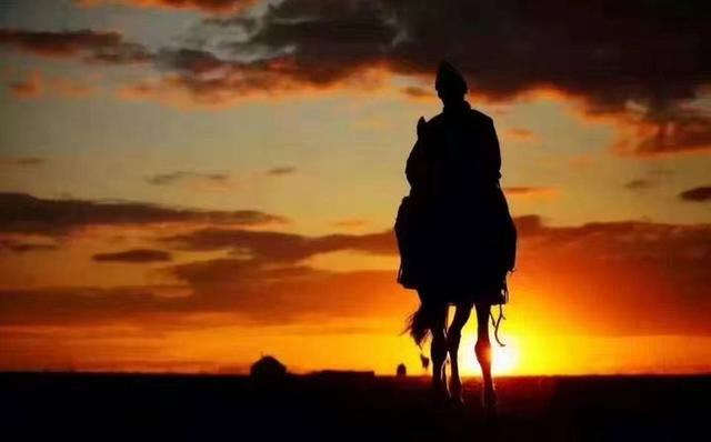 一篇烧脑的故事：情痴的前世今生