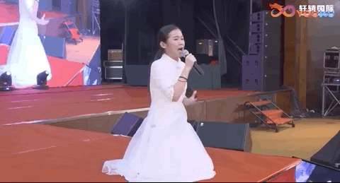 无脑吹捧，这综艺还有下限吗？