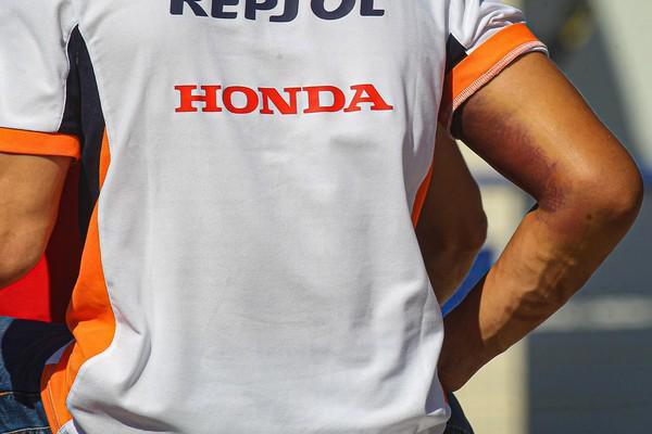 MotoGP�ݿ�վ��KTM�����¶������׹�
