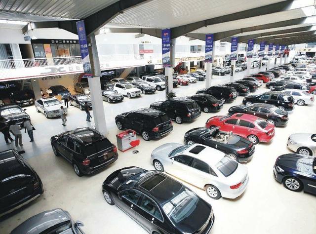 买二手车的人为啥越来越多？不是新车不香了，而是买车的人怕了